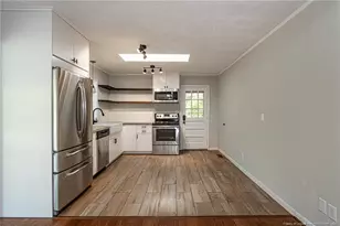 504 Jamestown Ave, Fayetteville, NC 28303 - Photo 10