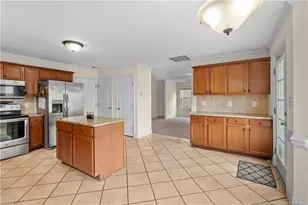 1659 Rock Creek Ln, Fayetteville, NC 28301 - Photo 14