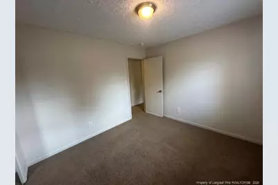 6517 Portsmouth Drive, Fayetteville, NC 28314 - Photo 10