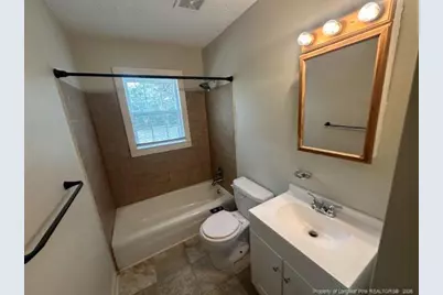 6517 Portsmouth Drive, Fayetteville, NC 28314 - Photo 8