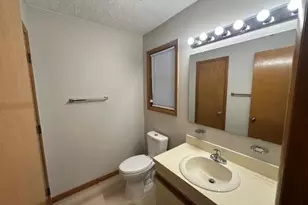 1160 Windham Ct, Fayetteville, NC 28303 - Photo 10