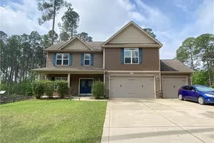 351 Maplewood Dr, Sanford, NC 27332 - Photo 1