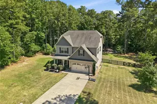 151 Magnolia Dr, Spring Lake, NC 28390 - Photo 4