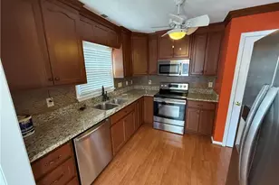 1813 Stetson Ln, Fayetteville, NC 28304 - Photo 6