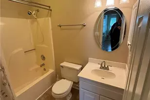 1813 Stetson Ln, Fayetteville, NC 28304 - Photo 10
