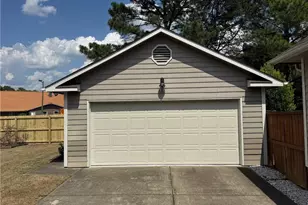 1813 Stetson Ln, Fayetteville, NC 28304 - Photo 2