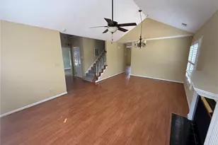 1813 Stetson Ln, Fayetteville, NC 28304 - Photo 6