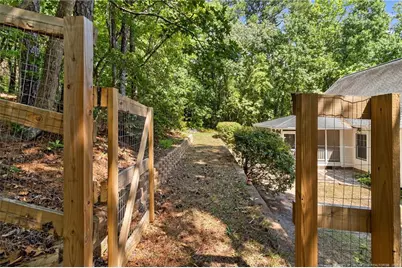 427 Newburgh Drive, Fayetteville, NC 28311 - Photo 26
