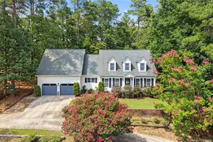 427 Newburgh Dr, Fayetteville, NC 28311 - Photo 1