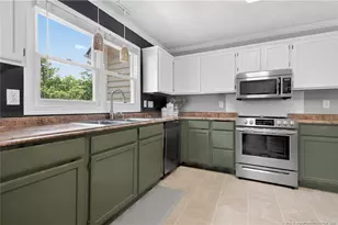 427 Newburgh Dr, Fayetteville, NC 28311 - Photo 6