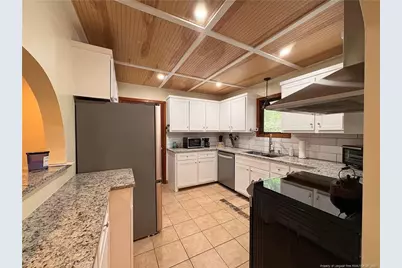 1713 Irish Boulevard, Sanford, NC 27332 - Photo 4