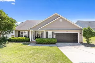 713 Bramblegate Rd, Hope Mills, NC 28348 - Photo 2