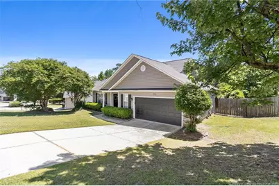 713 Bramblegate Road, Hope Mills, NC 28348 - Photo 4