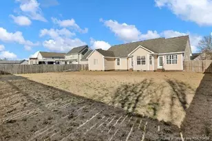 5913 Blue Sky Ln, Hope Mills, NC 28348 - Photo 14