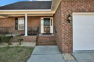 5913 Blue Sky Ln, Hope Mills, NC 28348 - Photo 4