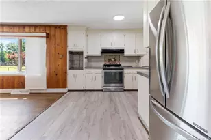 207 Cicero Beatty Rd, Raeford, NC 28376 - Photo 14