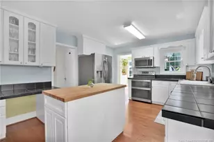 308 Valley Rd, Fayetteville, NC 28305 - Photo 14