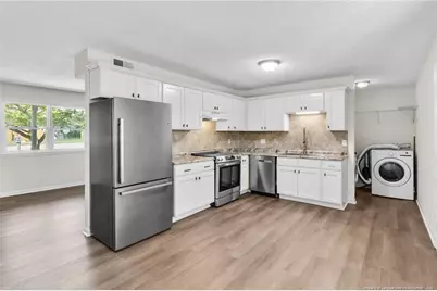 3679 Marcliff Road, Hope Mills, NC 28348 - Photo 10