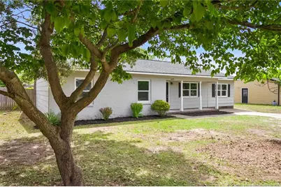 3679 Marcliff Road, Hope Mills, NC 28348 - Photo 2