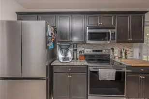 5264 Goshawk Dr, Hope Mills, NC 28348 - Photo 16