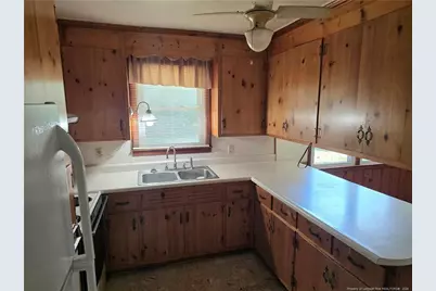 1427 Valencia Court, Fayetteville, NC 28303 - Photo 6