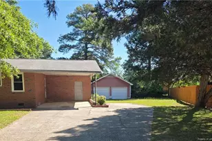 1427 Valencia Ct, Fayetteville, NC 28303 - Photo 2