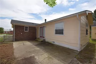 108 S 6th St, Spring Lake, NC 28390 - Photo 16