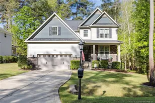 265 Heather Brook Cir, Spring Lake, NC 28390 - Photo 2