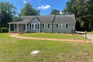 2515 Fort Bragg Rd, Fayetteville, NC 28303 - Photo 1