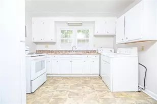 407 Hicks Ave, Fayetteville, NC 28304 - Photo 18