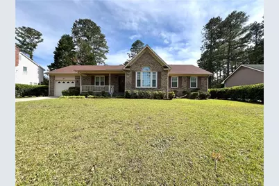 6017 Lakeway Drive, Fayetteville, NC 28306 - Photo 2