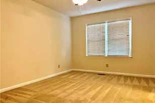 6017 Lakeway Dr, Fayetteville, NC 28306 - Photo 32