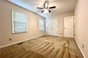 6017 Lakeway Dr, Fayetteville, NC 28306 - Photo 28