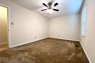 6017 Lakeway Dr, Fayetteville, NC 28306 - Photo 26
