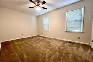 6017 Lakeway Dr, Fayetteville, NC 28306 - Photo 22