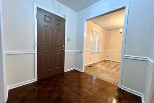 6017 Lakeway Dr, Fayetteville, NC 28306 - Photo 10