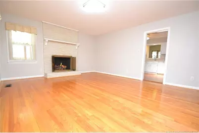 806 Kingswood Drive, Cary, NC 27513 - Photo 2