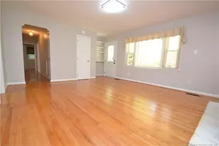 806 Kingswood Dr, Cary, NC 27513 - Photo 4