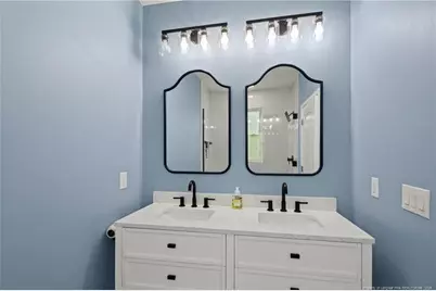 608 N East Street, Roseboro, NC 28382 - Photo 34