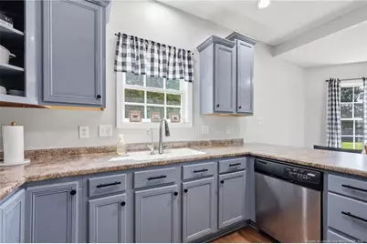 6590 Colepark Drive, Hope Mills, NC 28348 - Photo 10