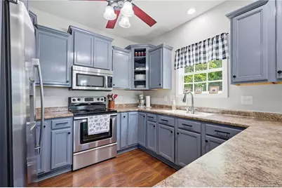 6590 Colepark Drive, Hope Mills, NC 28348 - Photo 8