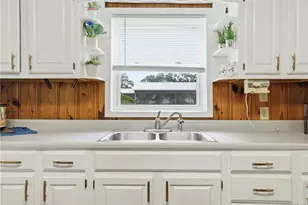 409 N 4th St, Saint Pauls, NC 28384 - Photo 14