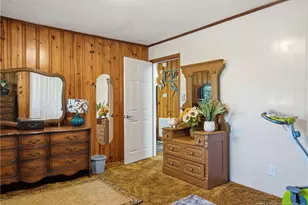 409 N 4th St, Saint Pauls, NC 28384 - Photo 24