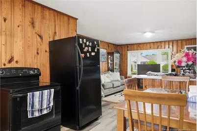409 N 4th Street, Saint Pauls, NC 28384 - Photo 12