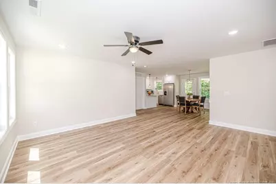 115 N 10th Street, Sanford, NC 27330 - Photo 4