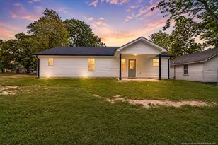 115 N 10th St, Sanford, NC 27330 - Photo 22