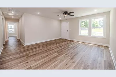 115 N 10th Street, Sanford, NC 27330 - Photo 10