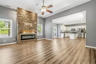 3712 Badin Lake Ln, Fayetteville, NC 28314 - Photo 6