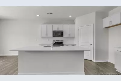 707 Lazy Elm Lane, Aberdeen, NC 28315 - Photo 6