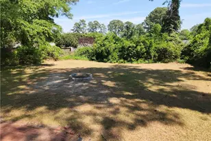 469 McBain Dr, Fayetteville, NC 28303 - Photo 10